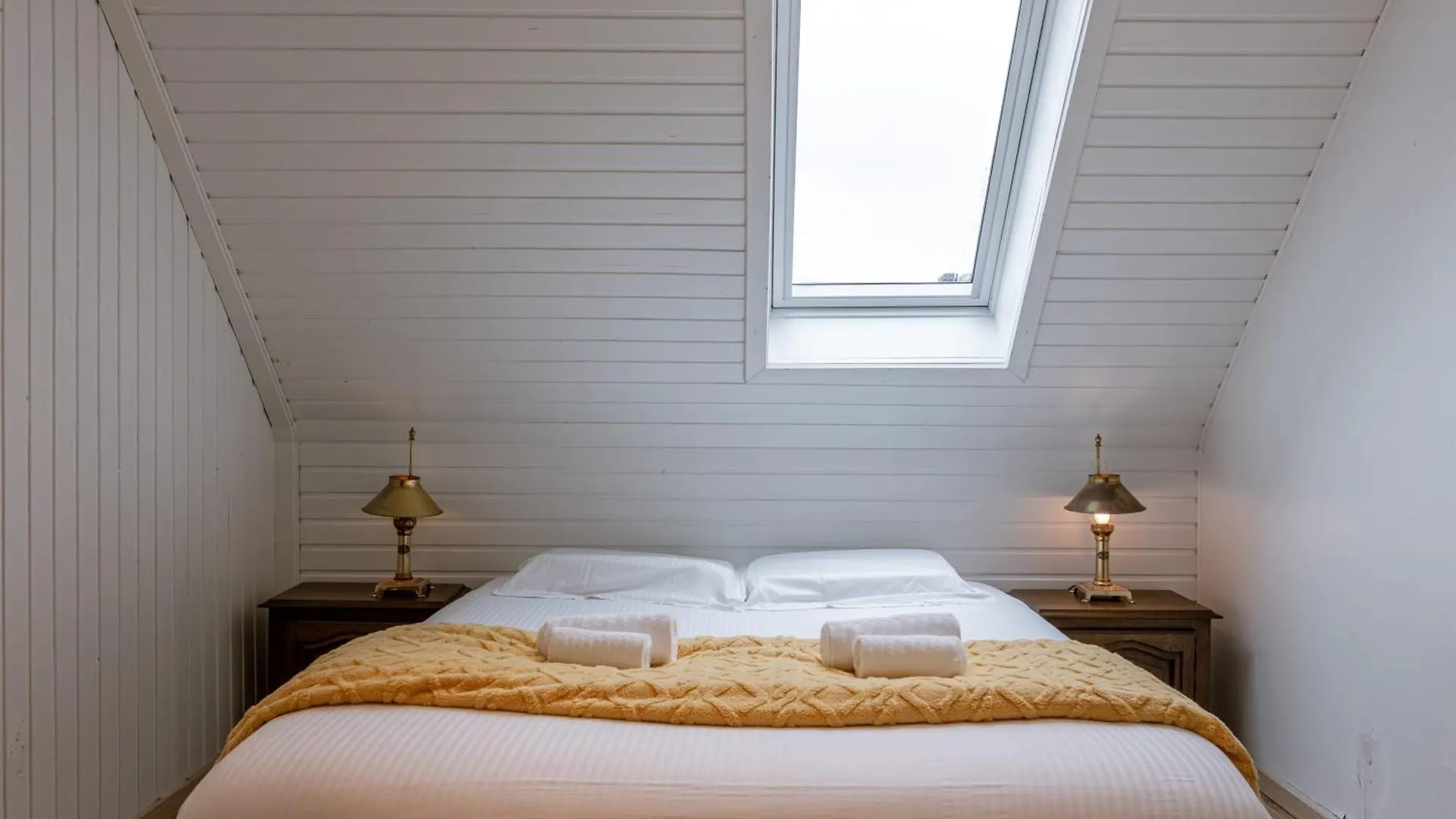 Huswell - Sunny & Stylish Beachside Retreat Ostend Belgium