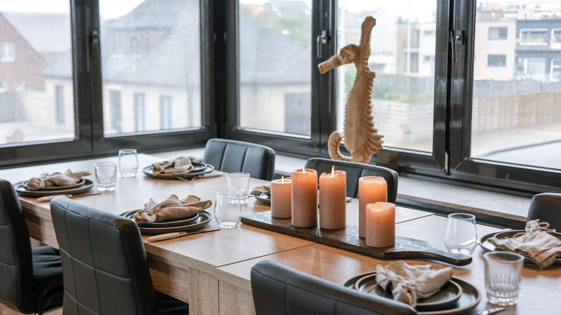 Huswell - Sunny & Stylish Beachside Retreat Ostend Belgium